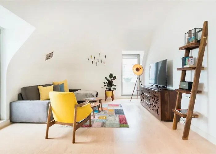 Luxury By Myplaceforyou, Very Quiet, Close To Time Out Market * 리스본