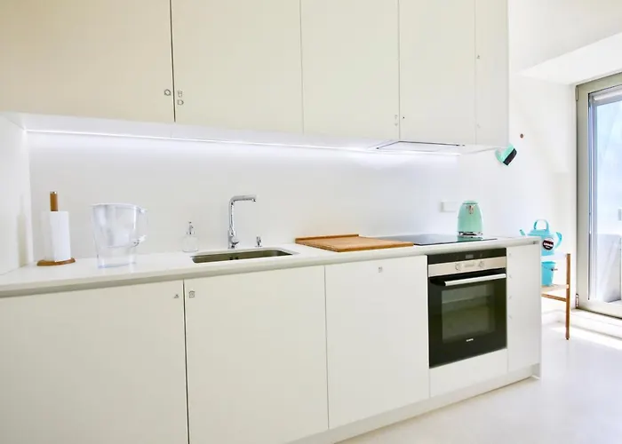 Luxury By Myplaceforyou, Very Quiet, Close To Time Out Market Apartman *
