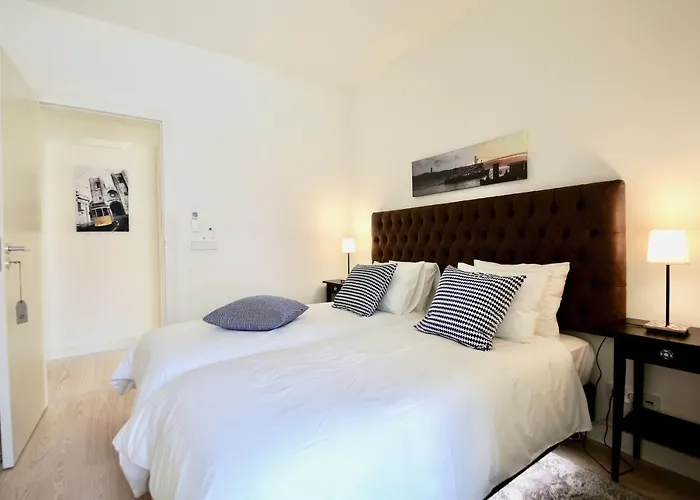 Luxury By Myplaceforyou, Very Quiet, Close To Time Out Market Lägenhet