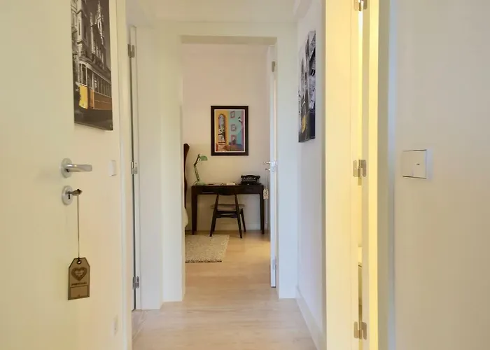 Luxury By Myplaceforyou, Very Quiet, Close To Time Out Market Lizbona
