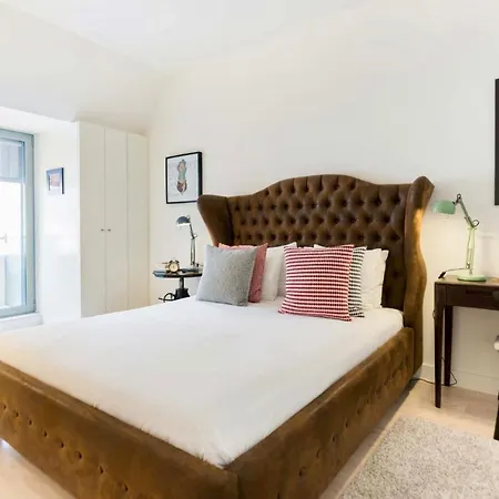 Apartment Luxury By Myplaceforyou, Very Quiet, Close To Time Out Market Lisbon